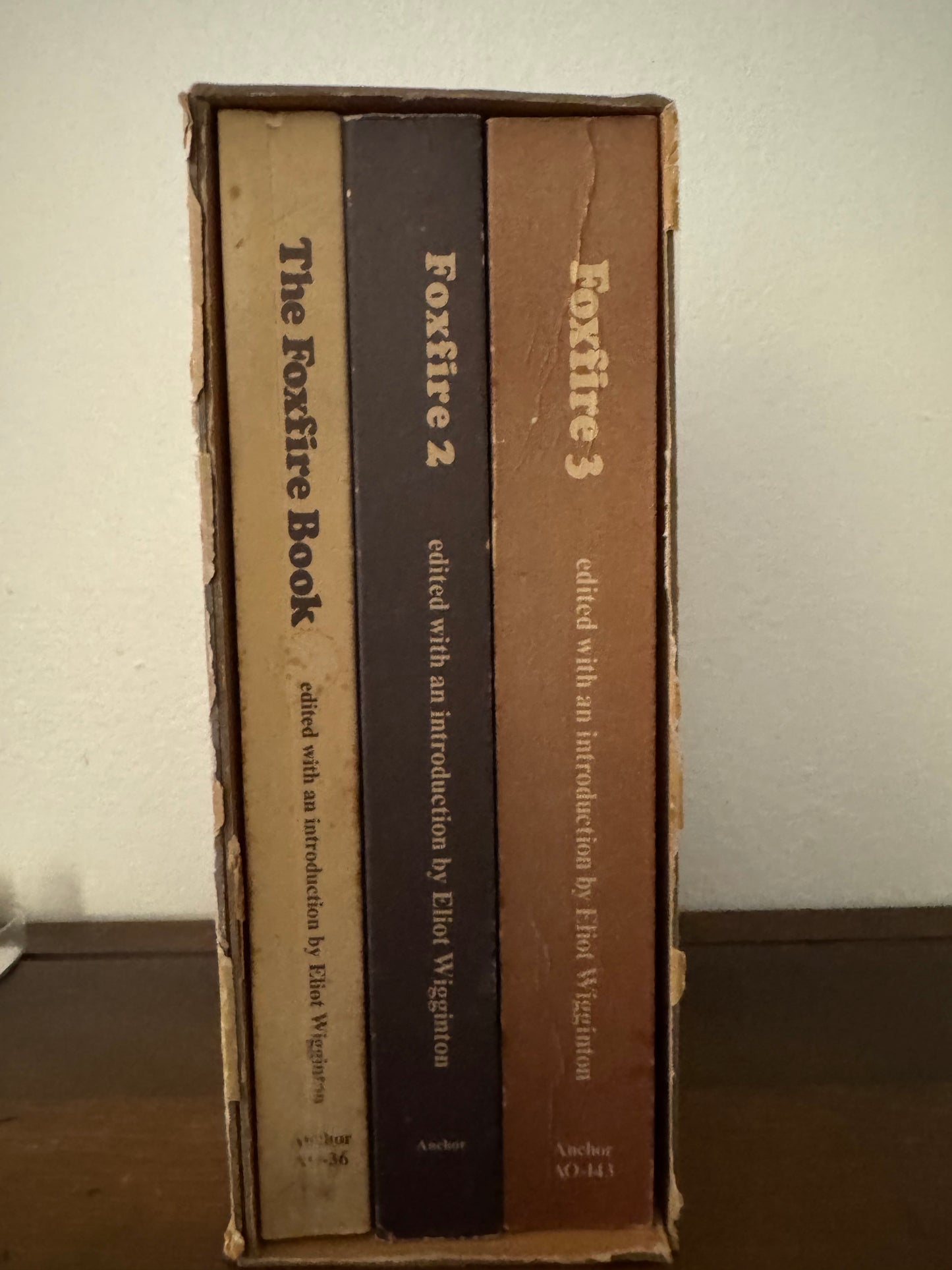 The Foxfire Book Set: The Foxfire Book, Foxfire 2, Foxfire 3 (Nonfiction Survival Guides)