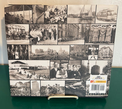 Baltimore Memories: A Pictorial History of the 1800s through the 1930s (By The Baltimore Sun Media Group and the Enoch Pratt Free Library)