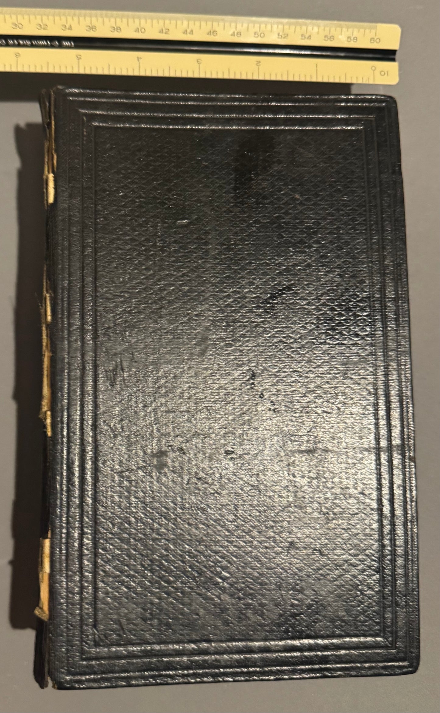 Holy Bible (1804) in Welsh (Y Beibl cyssegr-lan)