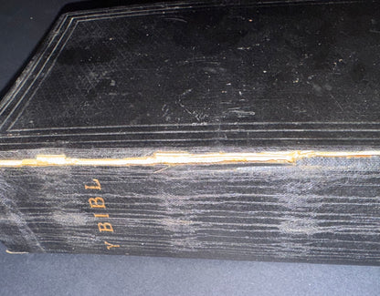 Holy Bible (1804) in Welsh (Y Beibl cyssegr-lan)