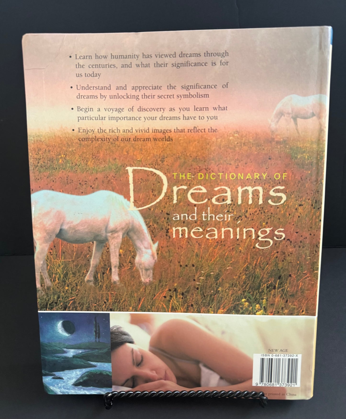 The Dictionary of Dreams and Their Meanings (By Richard Craze)