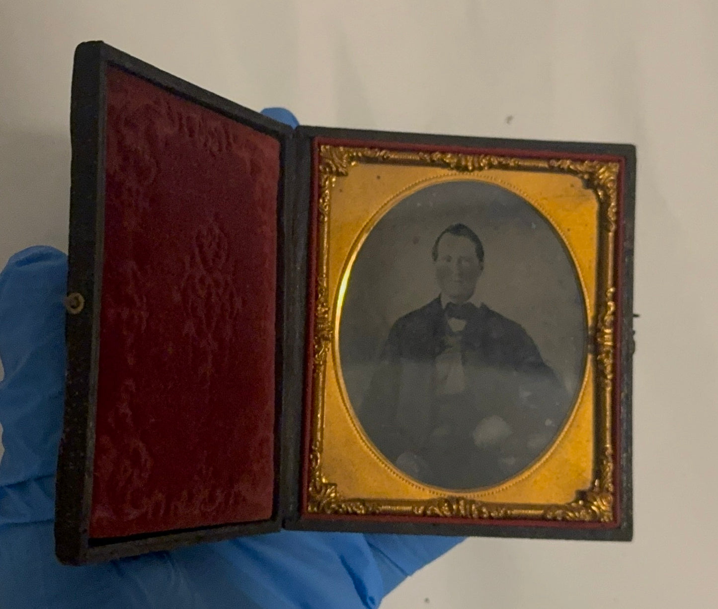 Antique Daguerreotype Photo In Case (1900)